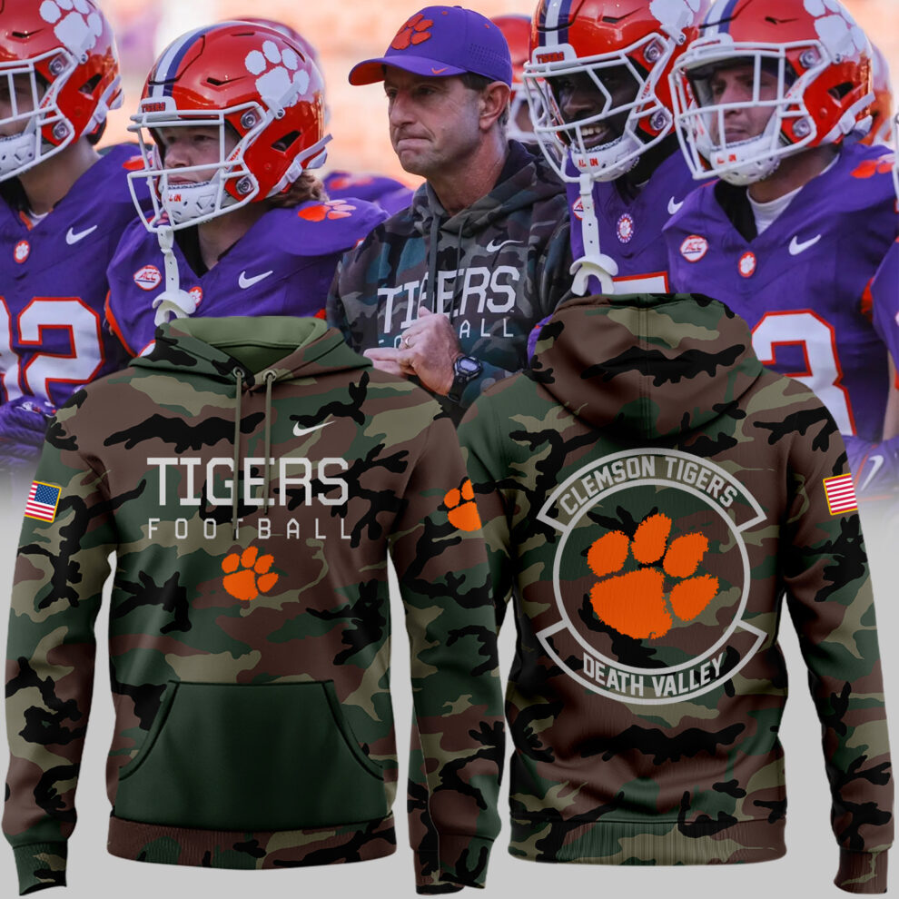 Premium Clemson Tigers Gear - Clemson Football Clemson Tigers Camo 2024 Salute to Service Club Fleece Pullover Hoodie CT05